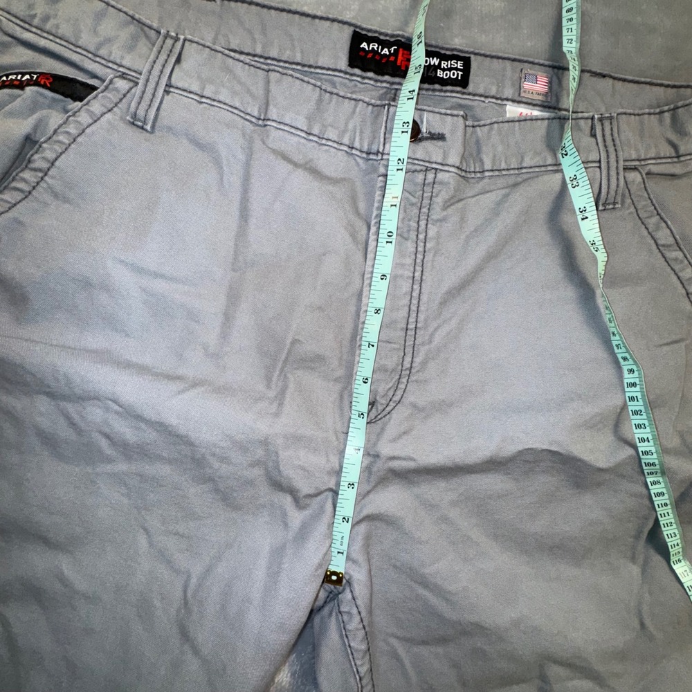 ARIAT‎ FR M4 Low Rise Boot Cut Flame Resistant Work Pants Mens 44x36 Gray Cargo - Picture 5 of 12